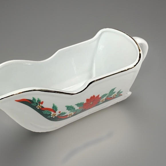 Tienshan Deck Halls Sleigh Gravy Boat Christmas Candy Dish Poinsettia 10"Lx3.75" - Picture 5 of 12